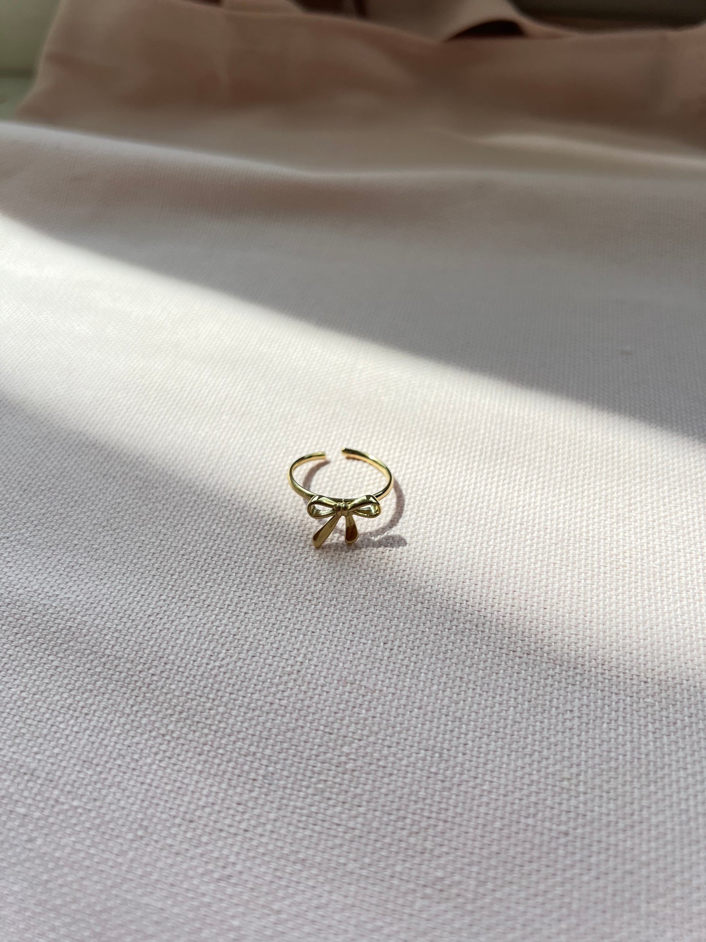 Bow - Ring