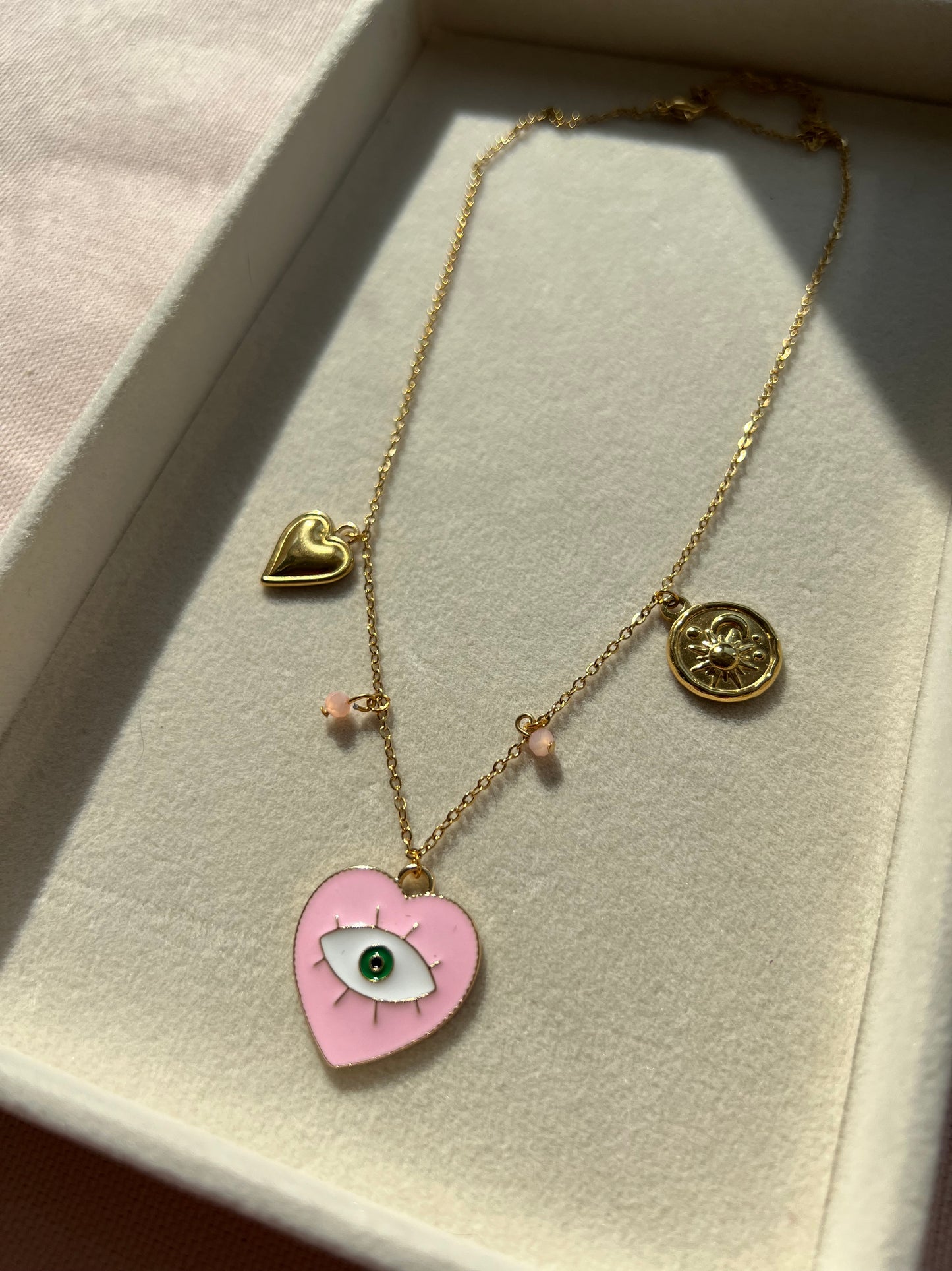 Pink heart- bedelketting